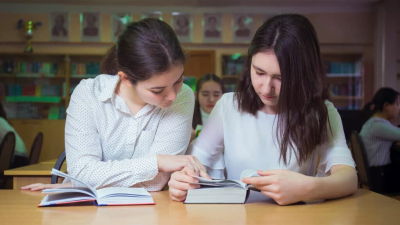 Алматинским колледжам не хватает современных учебников и общежитий