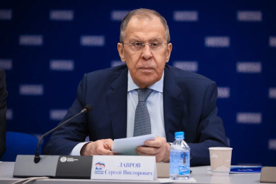 Лавров задался вопросом, каким образом Киев планирует &laquo;сделать Крым островом&raquo;