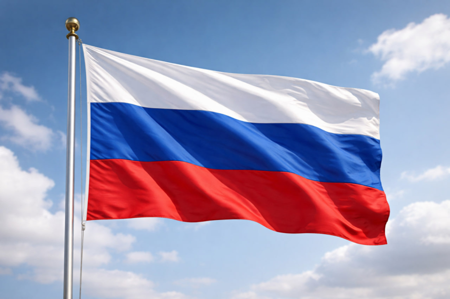 В Симферополе украинцы запустили в небо шары, окрашенные в цвет флага России