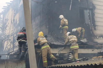 Пятеро детей из одной семьи погибли при пожаре в Костанайской области   Дополнено