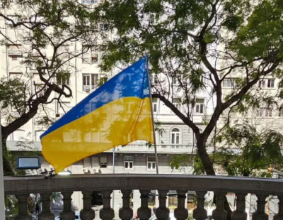 Бондаренко назвал бредом сумасшедшего идею Зеленского о военных базах на Украине