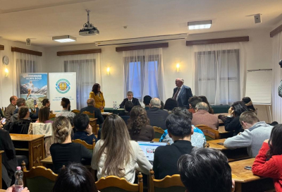 Казахстанские студенты в Венгрии обсудили стратегическое партнерство двух стран