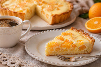 Апельсиновый пирог на масле: сливочный слой + сочная начинка &mdash; десерт, который просят снова и снова