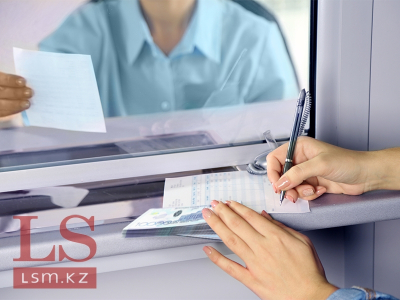 В Нацбанке ответили, откроют ли налоговикам счета казахстанцев