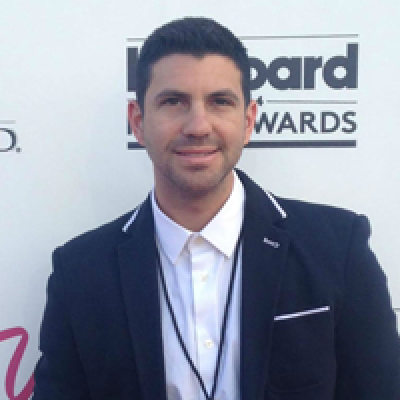 Как завести канал на ютубе?