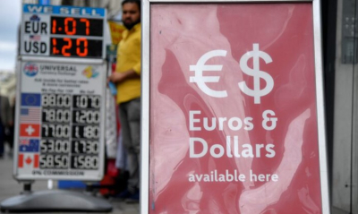 Рынки делают ставку на доллар: EUR/USD теряет позиции