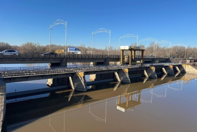 Западный Казахстан сохраняет паводковую воду для сельского хозяйства